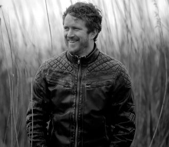Padraig Jack has a ‘Minnie’ hit in the UK