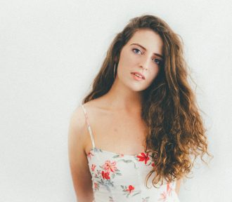 Rowlette releases Irish language song for Seachtain na Gaeilge